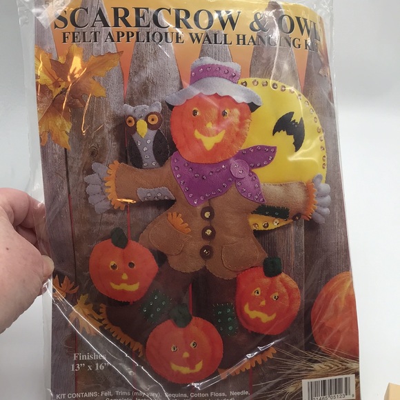 Scarecrow & Owl Felt Appliqué Wall Hanging Kit - Picture 5 of 5